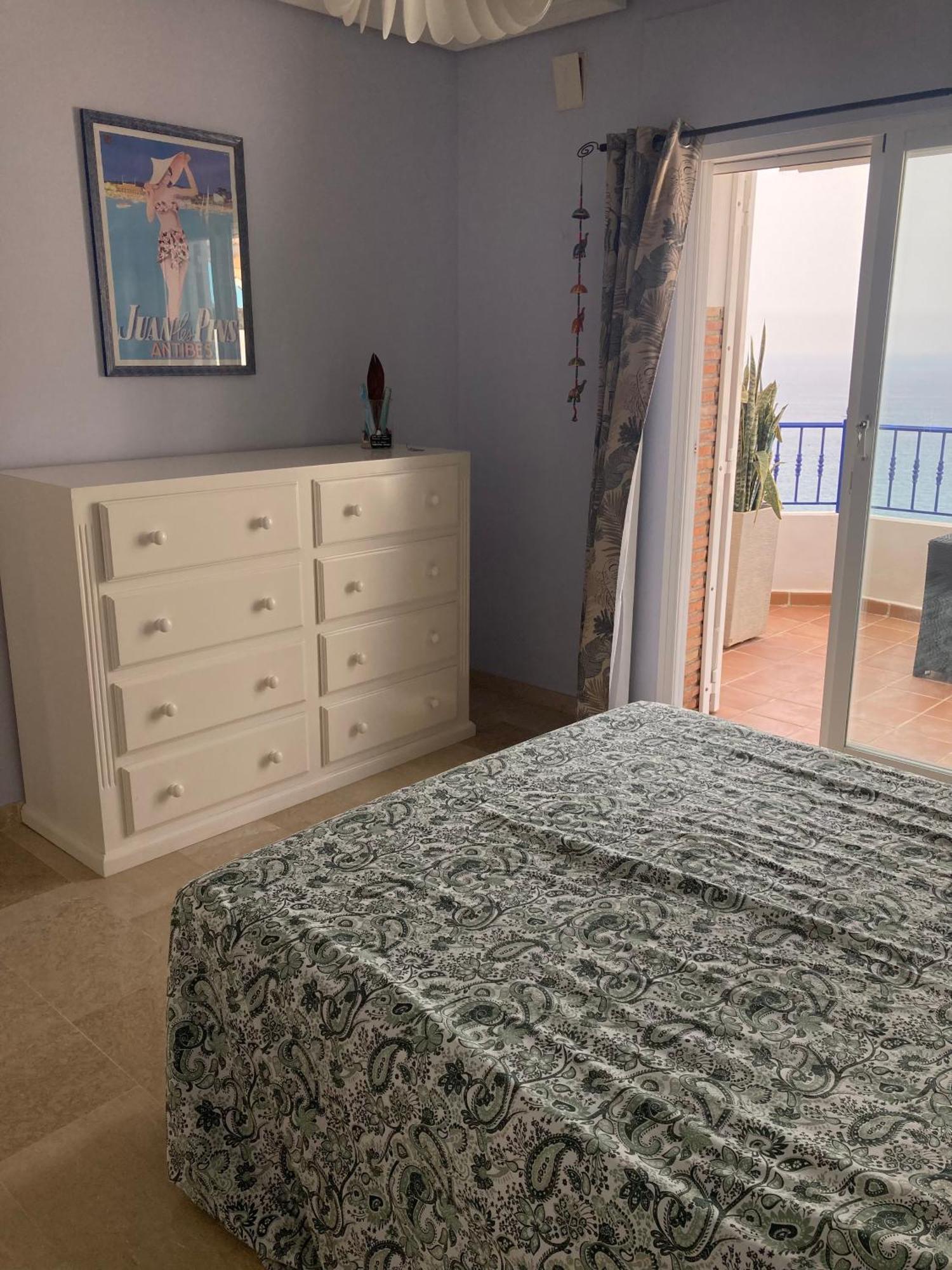 In With Private Pool And Sea View