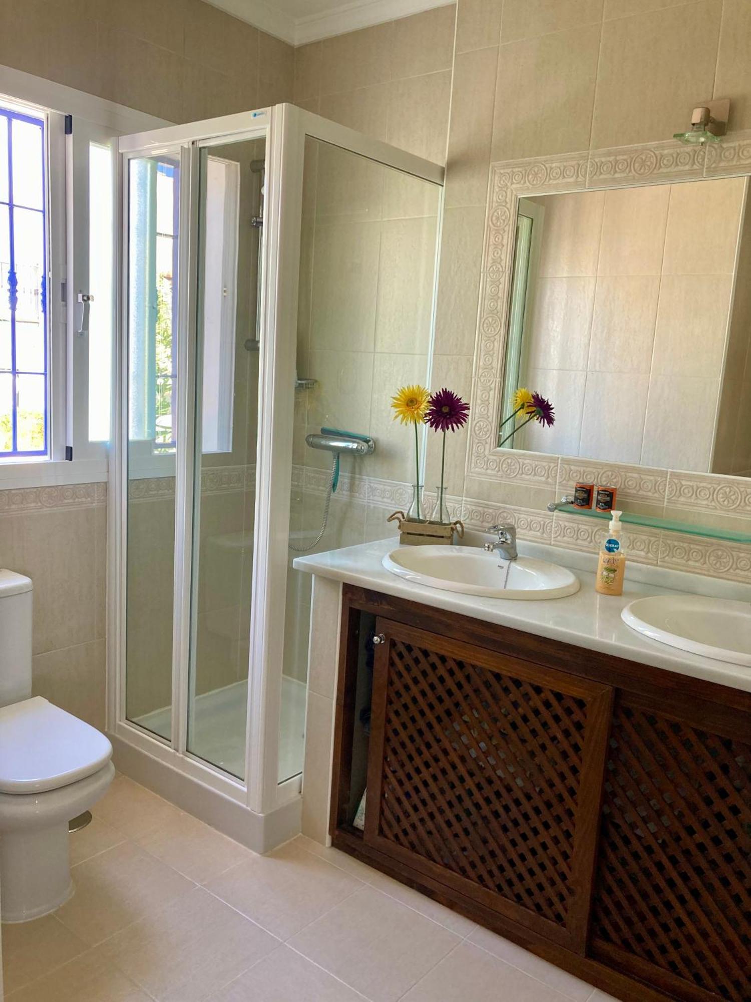 In With Private Pool And Sea View Villa